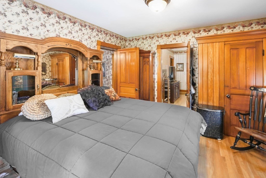 256 Main Street Spencer, MA 01562 - Photo 20 of 41