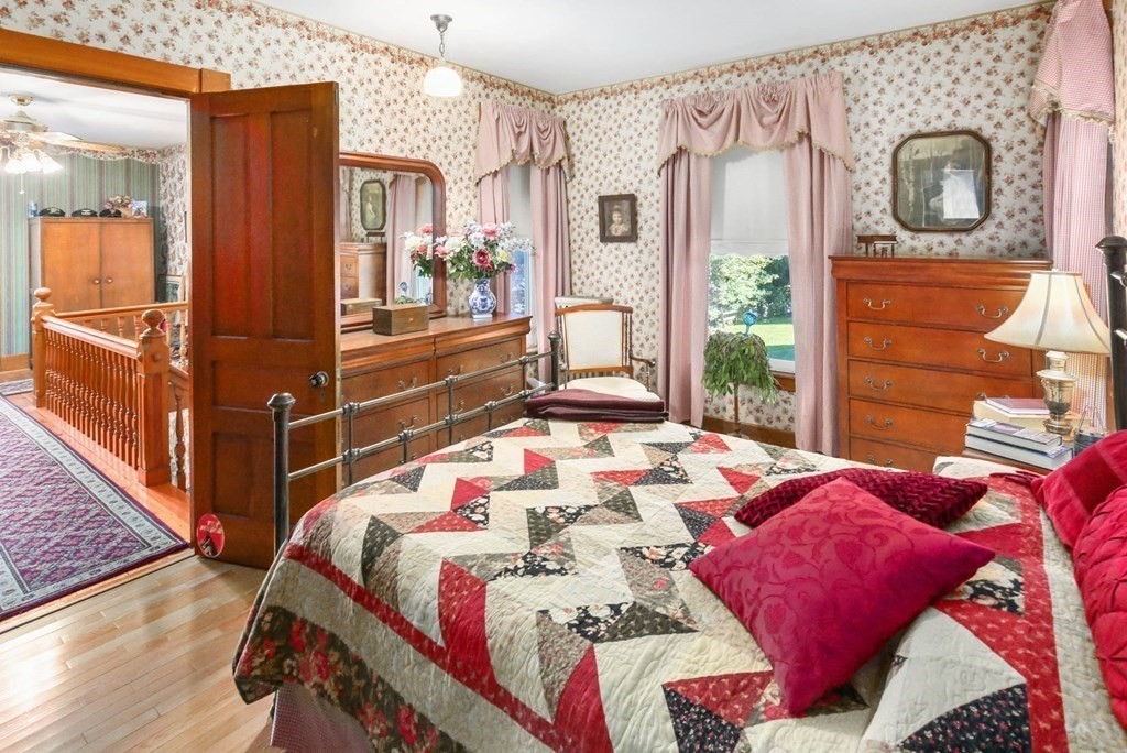 256 Main Street Spencer, MA 01562 - Photo 21 of 41