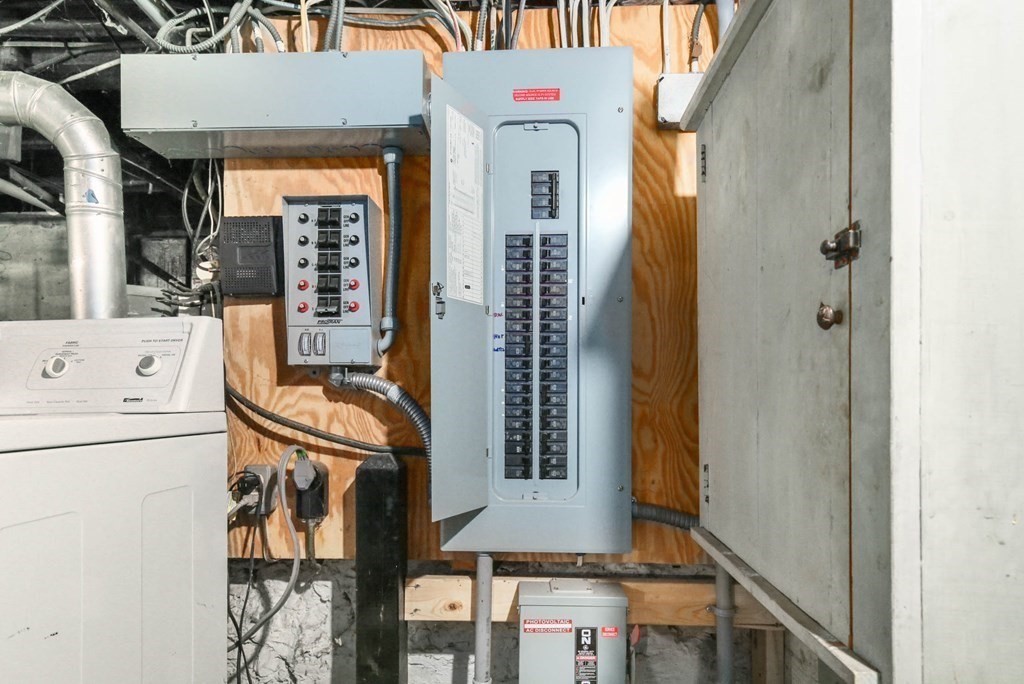 256 Main Street Spencer, MA 01562 - Photo 33 of 41