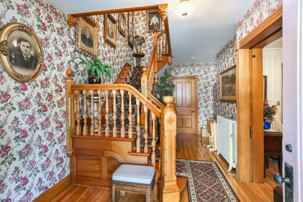 256 Main Street Spencer, MA 01562 - Photo 9 of 41