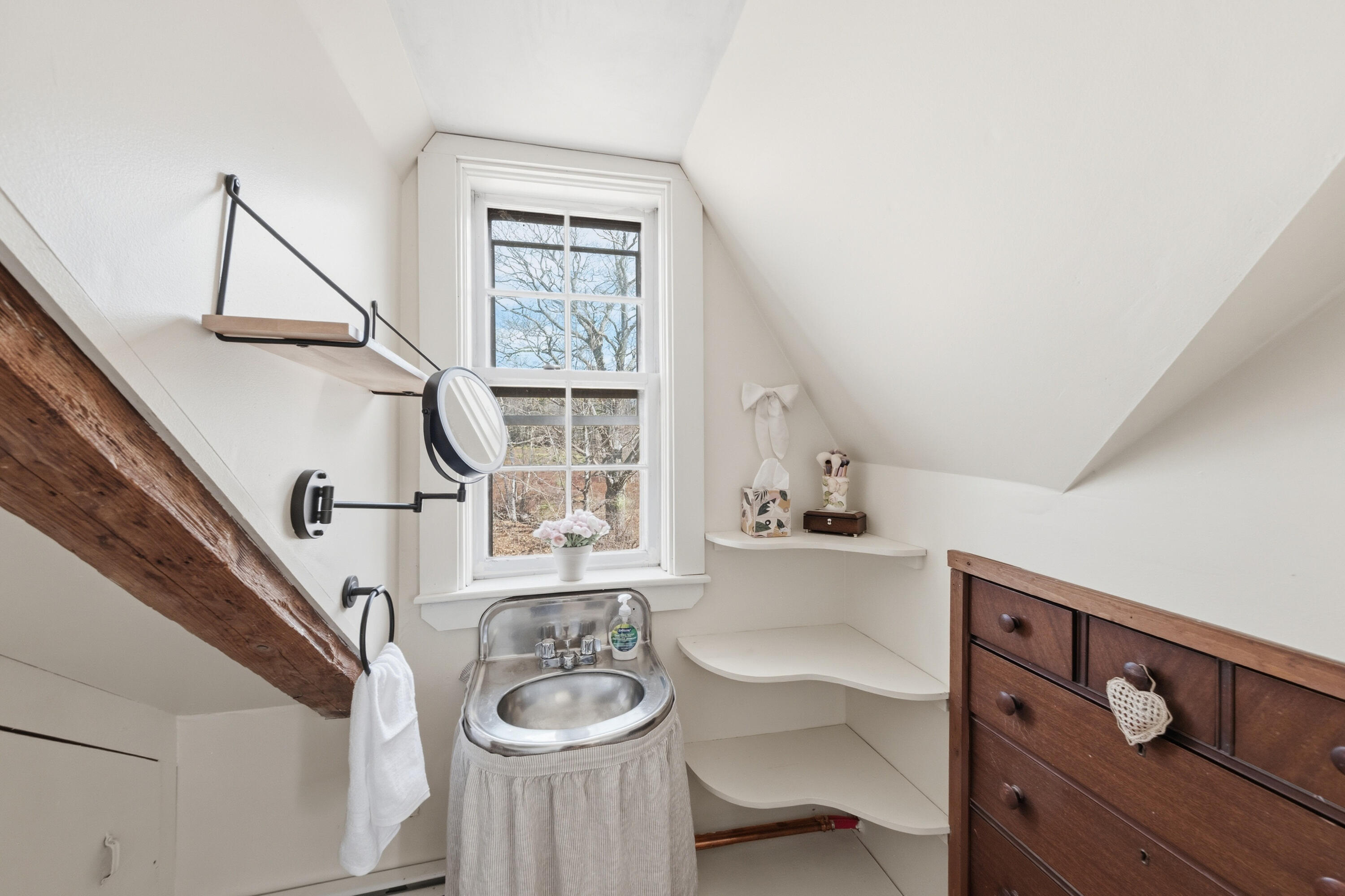 175 Quarry Road Waldoboro, ME 04572 - Photo 48 of 103 private half bath