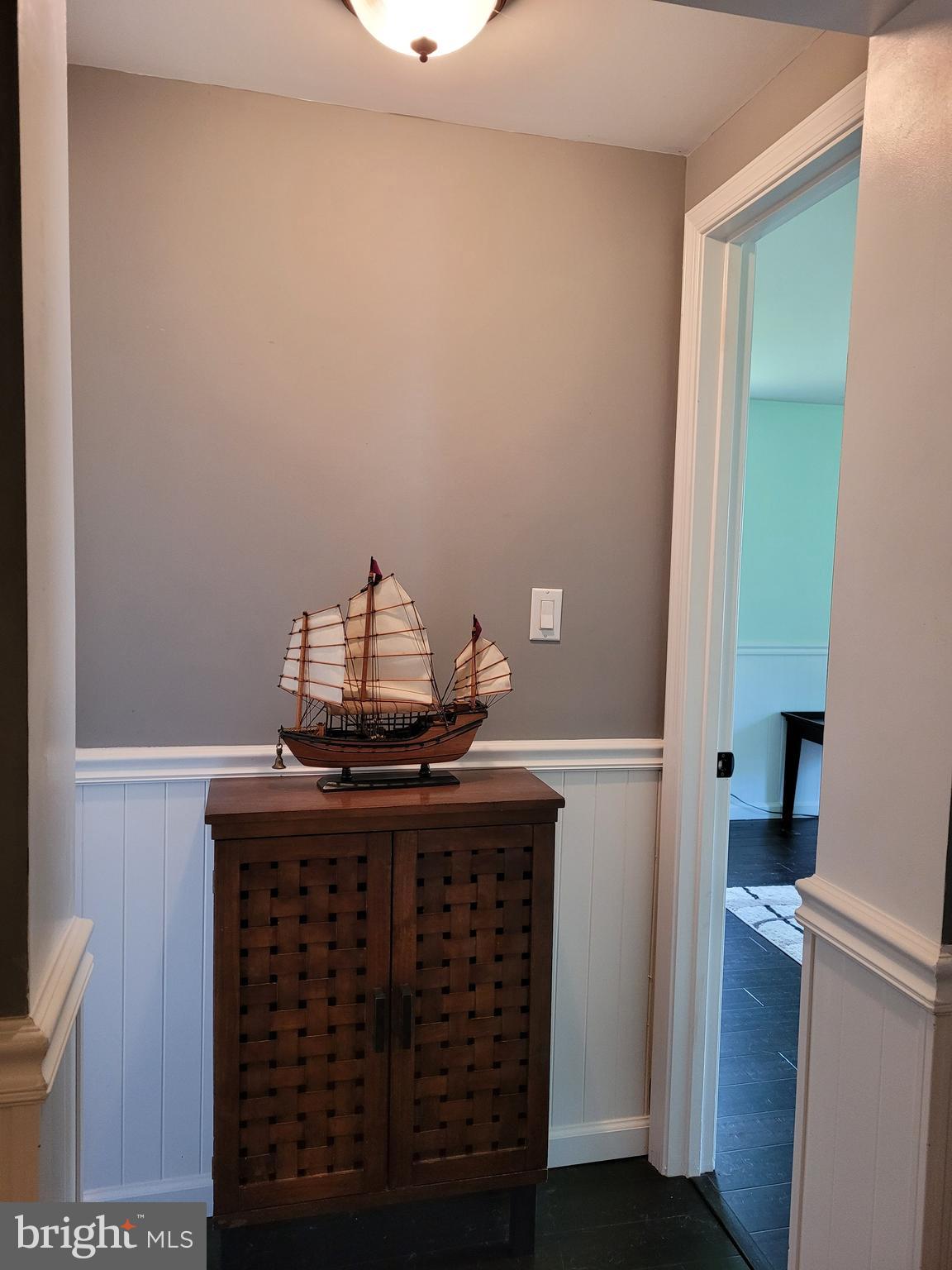 5195 Debra Road Marion Station, MD 21838 - Photo 22 of 32 Hall area