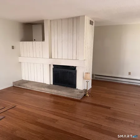 $199,900 | 26 Mallard Drive, Unit 26, Farmington, CT 06032