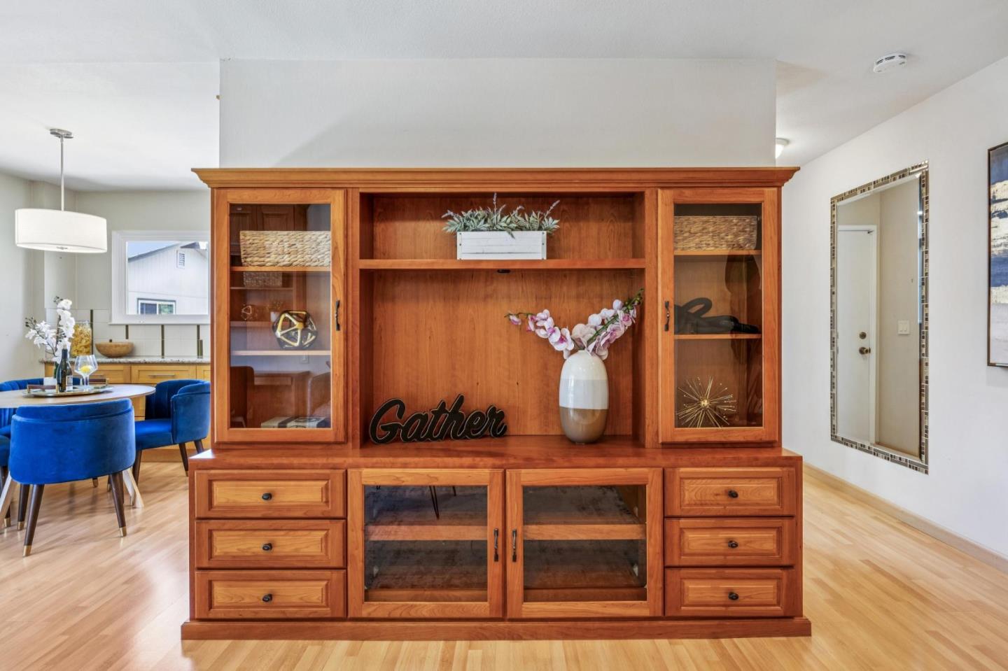 94 Flynn Avenue, Unit D Mountain View, CA 94043 - Photo 10 of 21 a living room with furniture and wooden floor