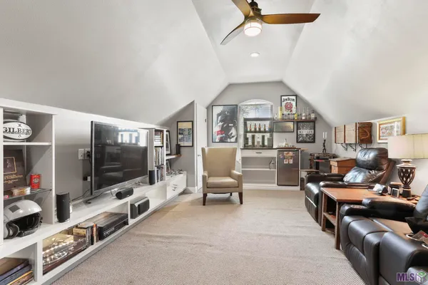 $535,000 | 5826 Nature Trail Drive, Baton Rouge, LA 70817
