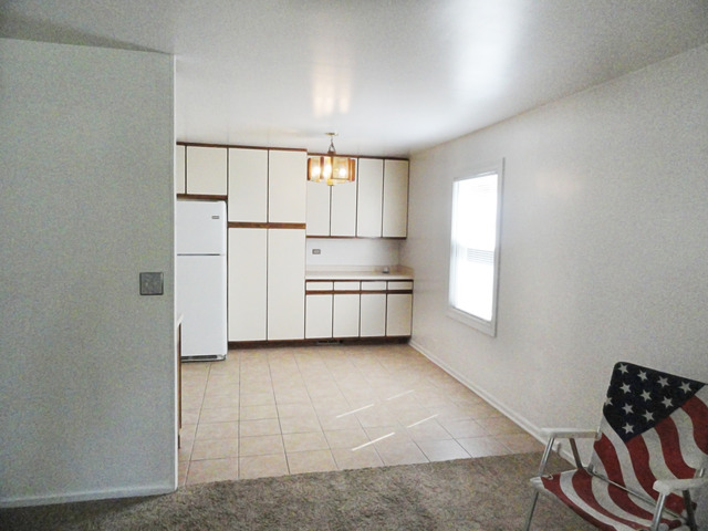 99 Glendale Road Buffalo Grove, IL 60089 - Photo 13 of 21