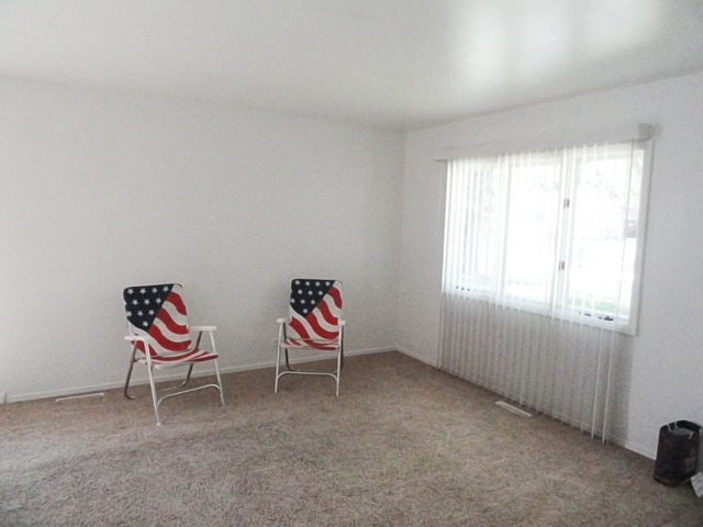 99 Glendale Road Buffalo Grove, IL 60089 - Photo 10 of 21