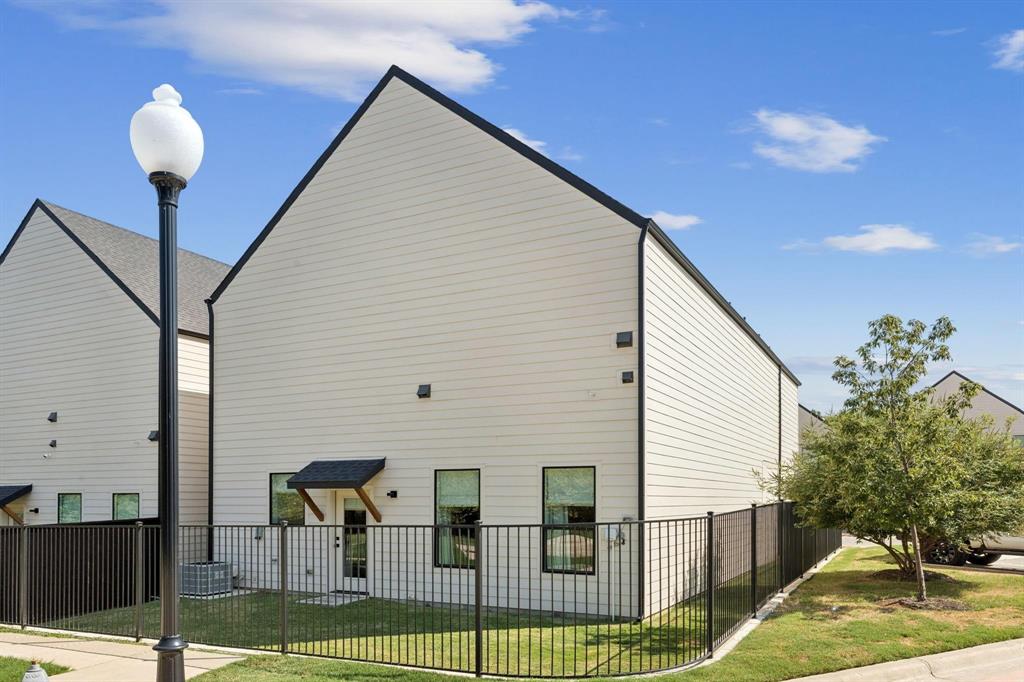 305 Tillery Circle Grapevine, TX 76051 - Photo 36 of 37