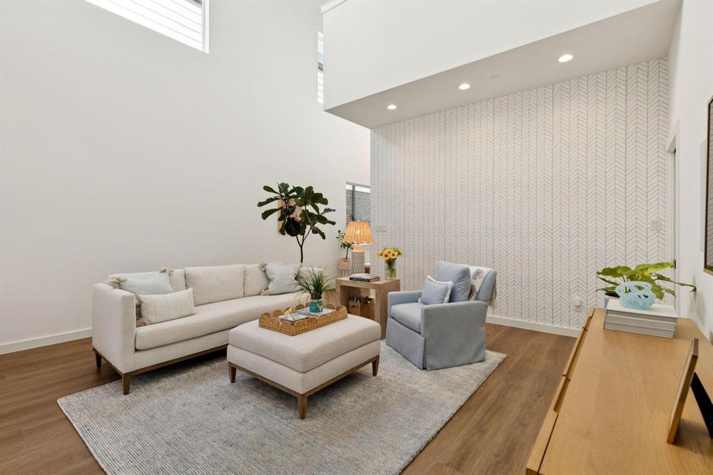 305 Tillery Circle Grapevine, TX 76051 - Photo 7 of 37