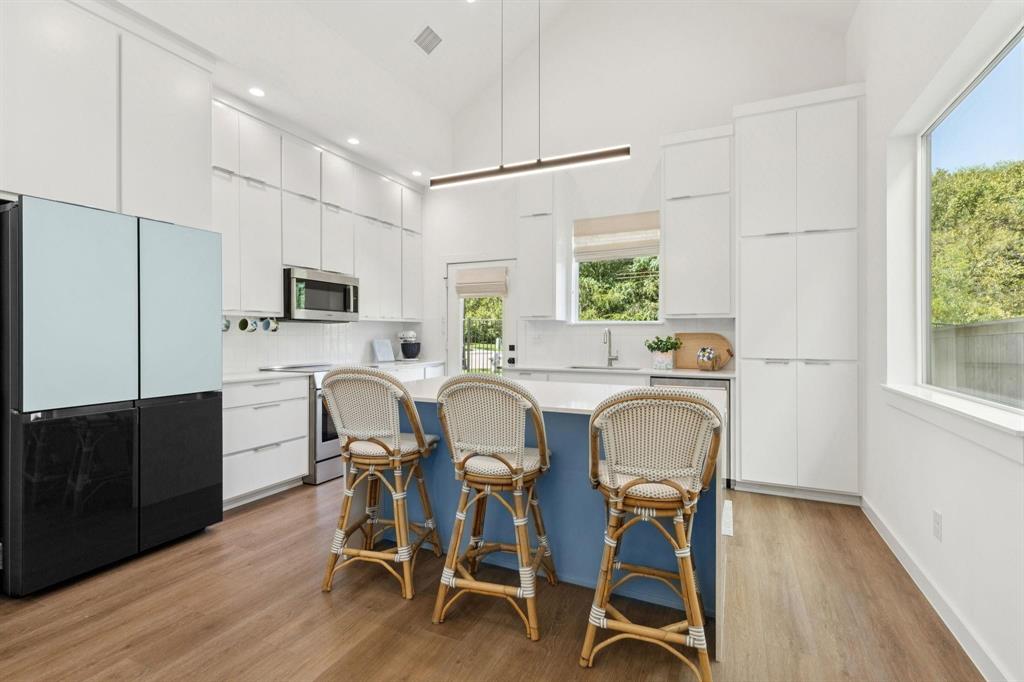 305 Tillery Circle Grapevine, TX 76051 - Photo 10 of 37