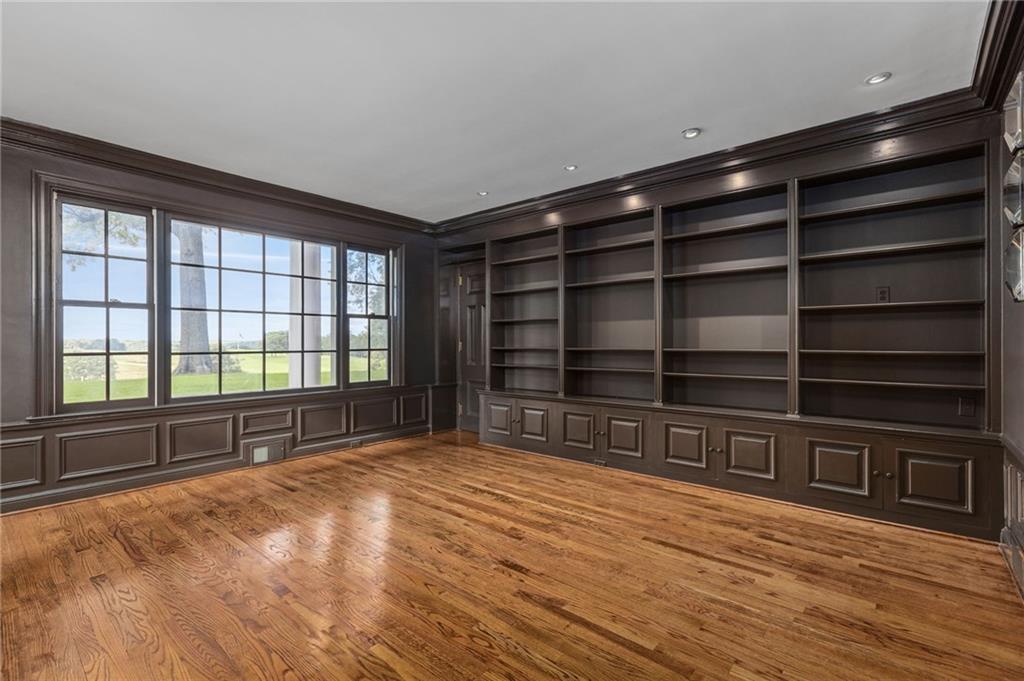 169 Country Club Road Sewickley, PA 15143 - Photo 11 of 39