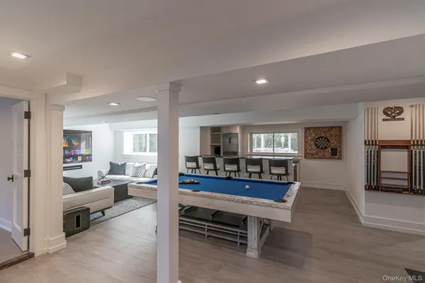 $1,450,000 | 15 Palo Alto Drive, Hampton Bays, NY 11946