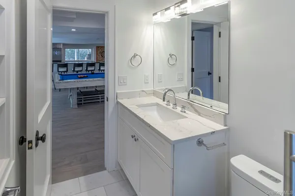 $1,450,000 | 15 Palo Alto Drive, Hampton Bays, NY 11946
