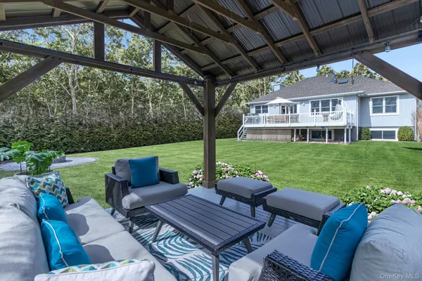 $1,450,000 | 15 Palo Alto Drive, Hampton Bays, NY 11946
