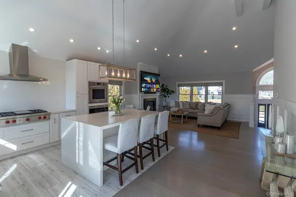 $1,450,000 | 15 Palo Alto Drive, Hampton Bays, NY 11946
