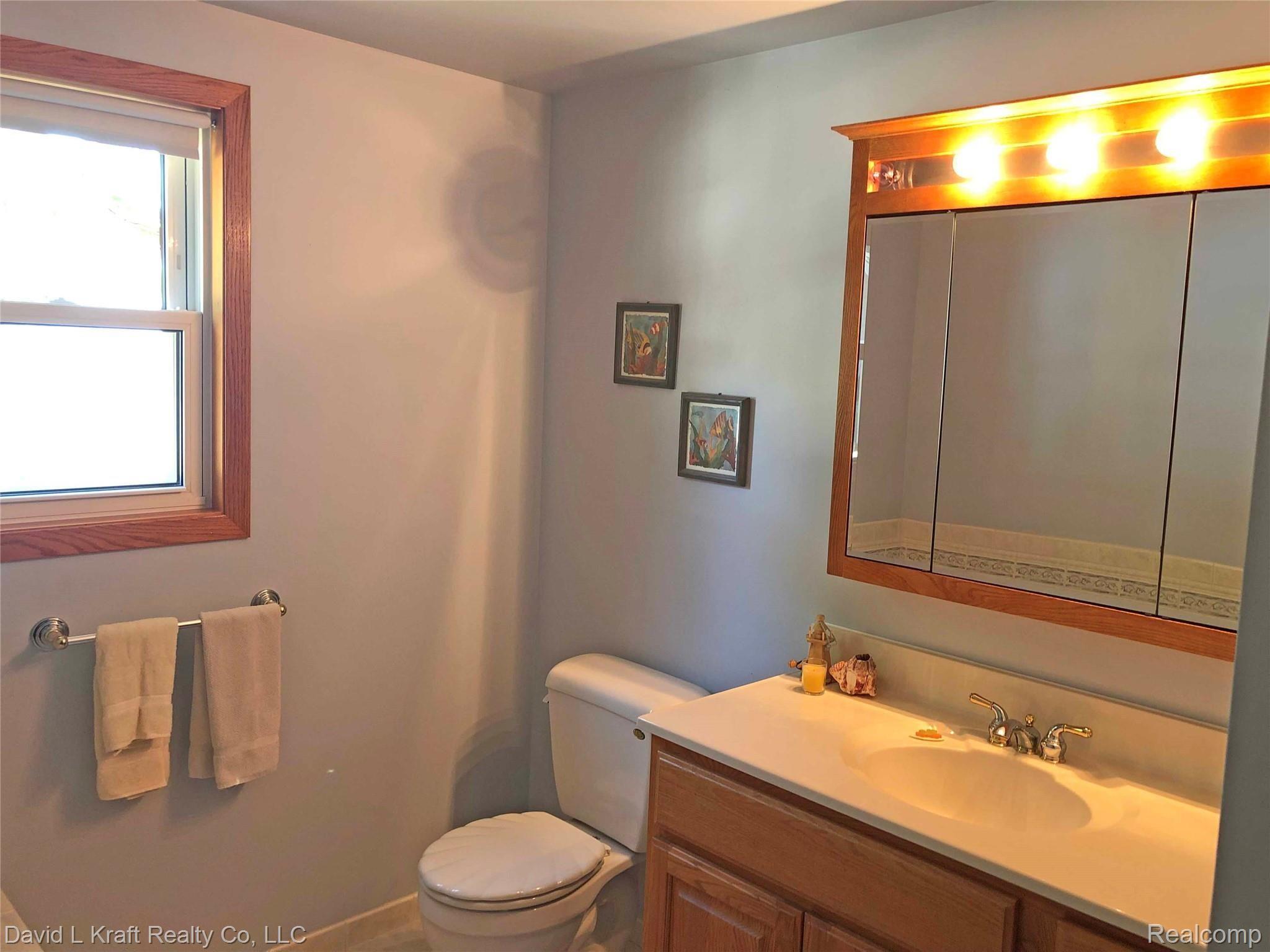 7532 Port Austin Road Pigeon, MI 48755 - Photo 18 of 30 7532PtAustinBath2.jpg