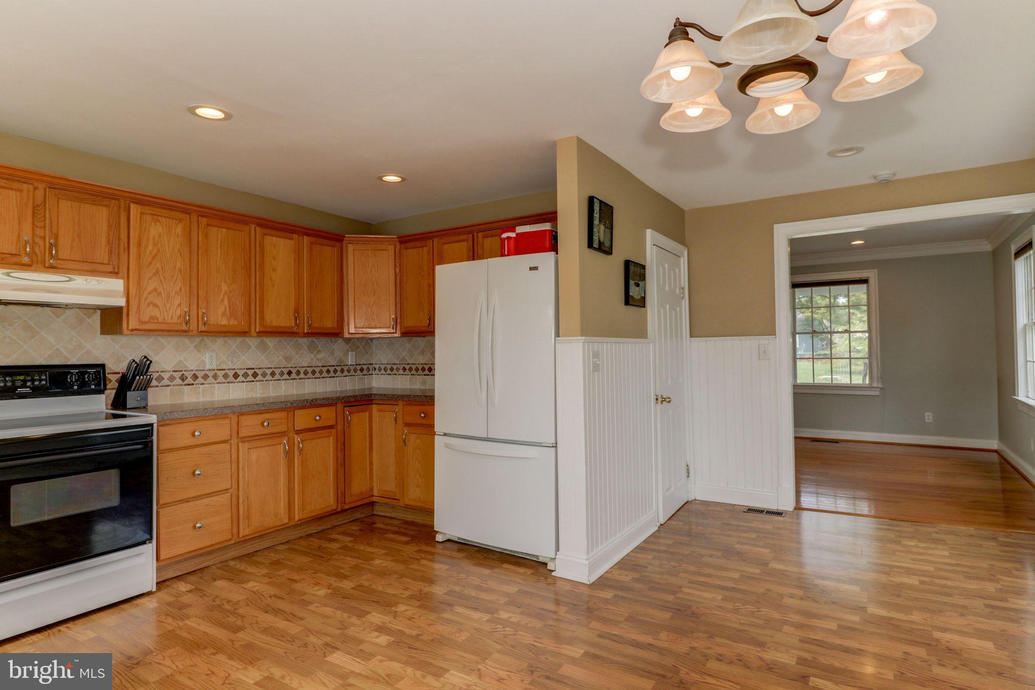 11 James Road Hatboro, PA 19040 - Photo 14 of 36 Kitchen