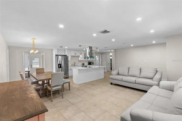 $499,900 | 3370 Harbor Lake Drive, Largo, FL 33770