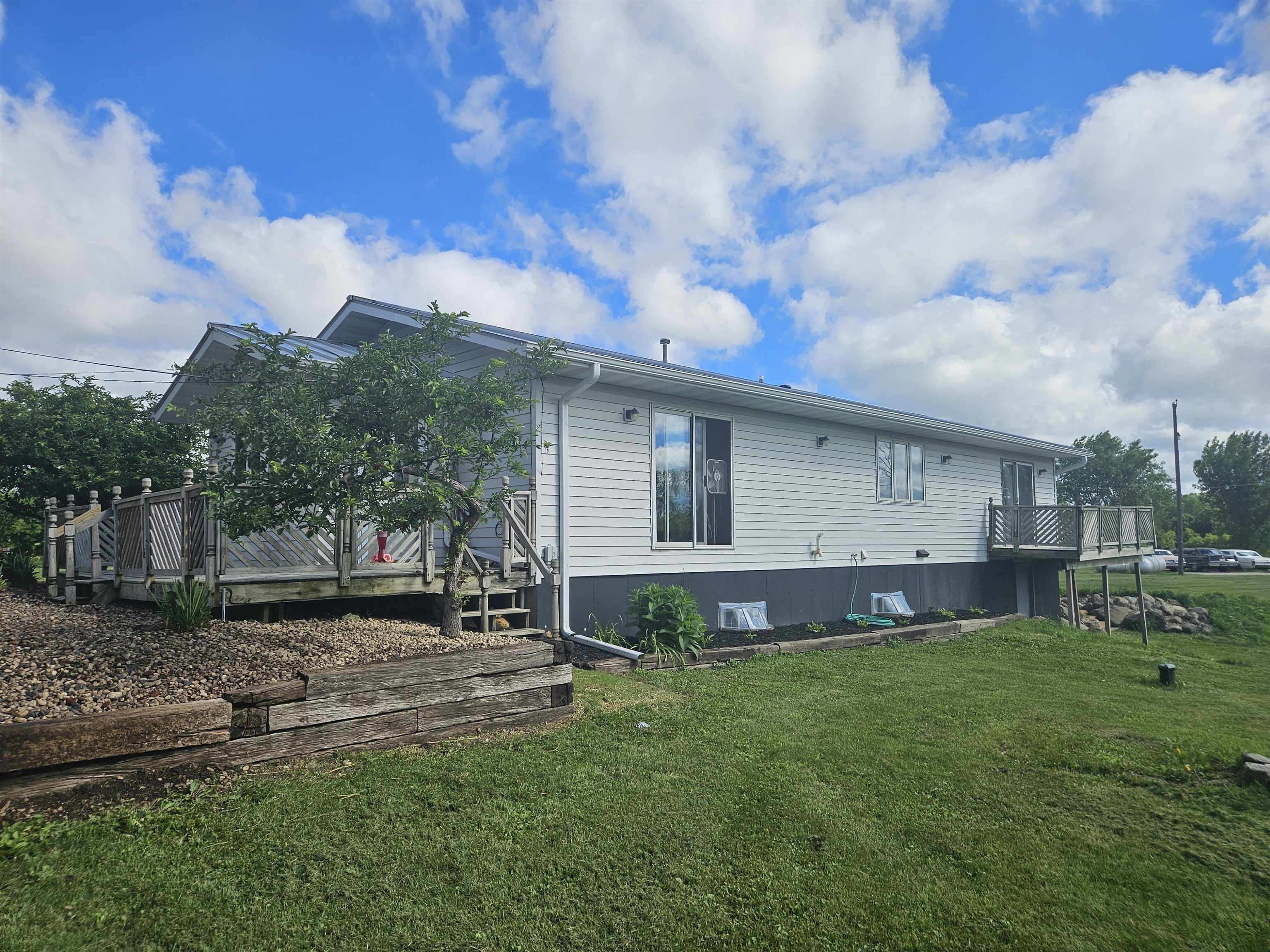 6904 East Buckeye Road Madison, WI 53718 - Photo 18 of 42