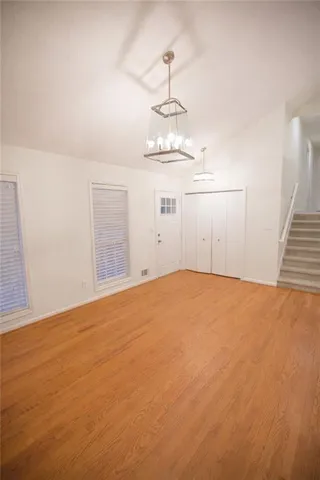 $2,295 | 5270 Oaks Landing Court, Sugar Hill, GA 30518