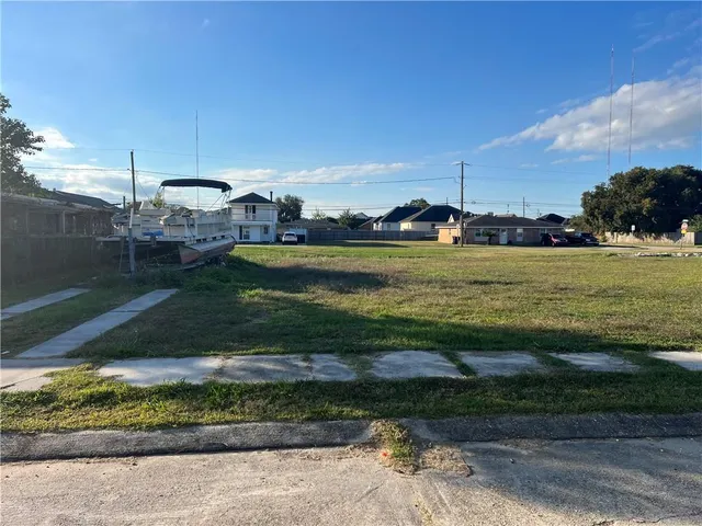 $55,000 | 3512 Gallo Drive, Chalmette, LA 70043