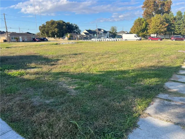 $55,000 | 3512 Gallo Drive, Chalmette, LA 70043