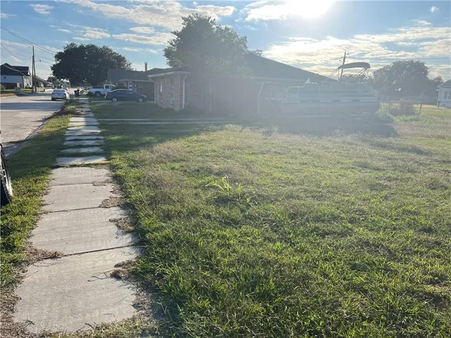 $55,000 | 3512 Gallo Drive, Chalmette, LA 70043