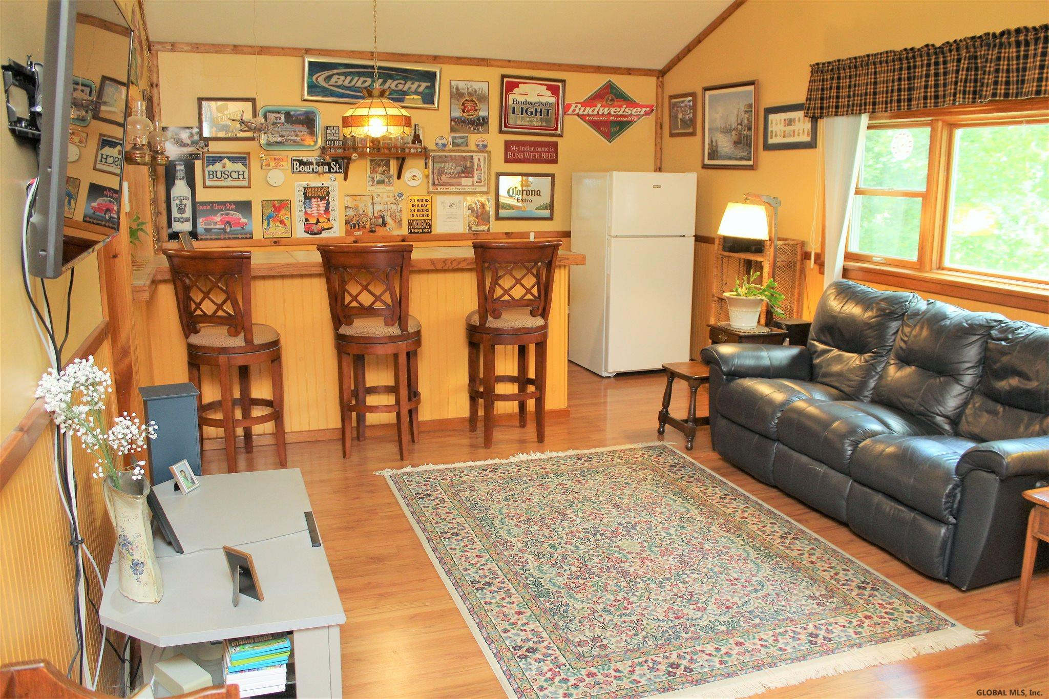 437 Taurus Road Niskayuna, NY 12304 - Photo 20 of 48 Photo 20