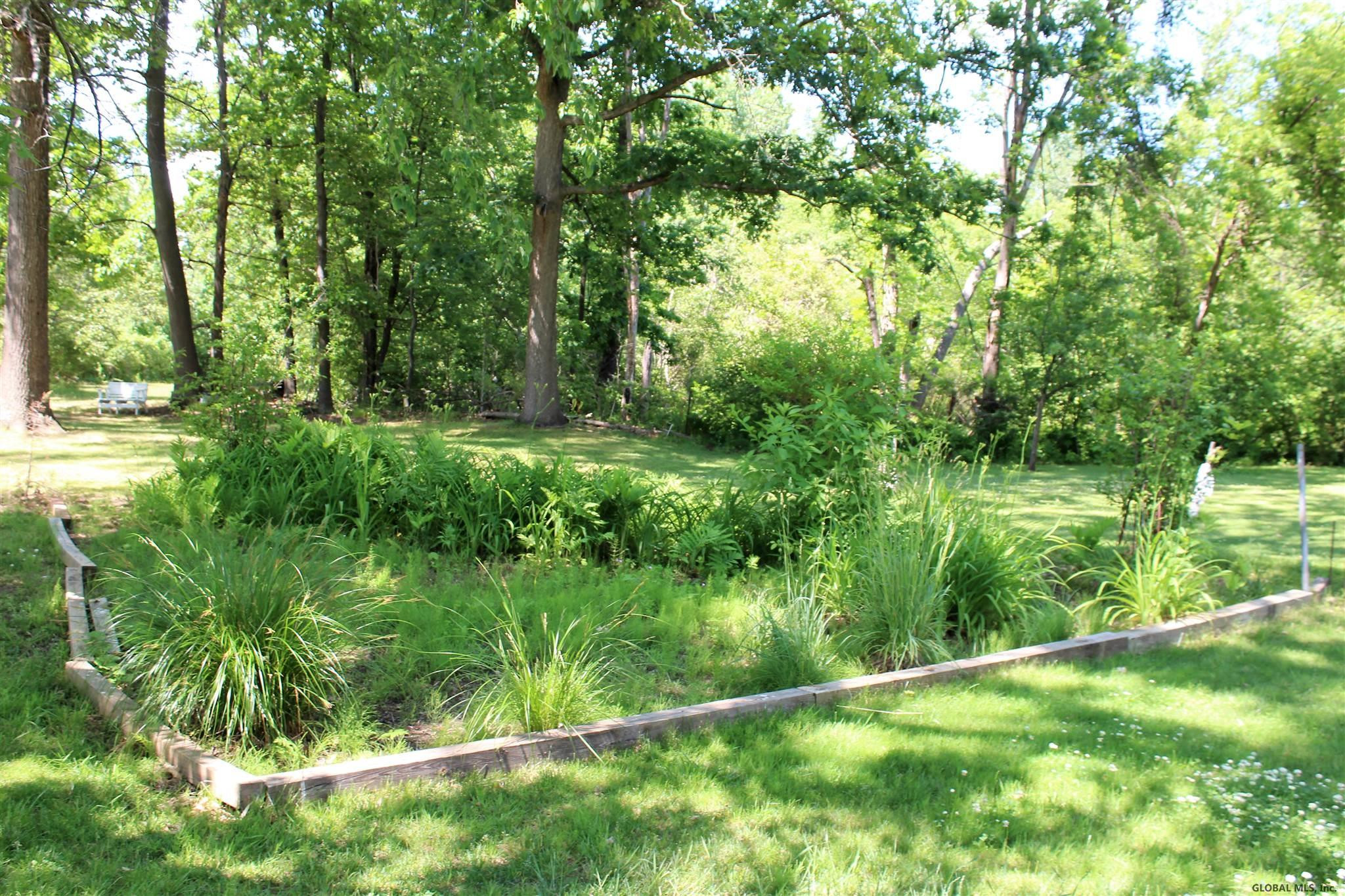 437 Taurus Road Niskayuna, NY 12304 - Photo 42 of 48 Photo 42
