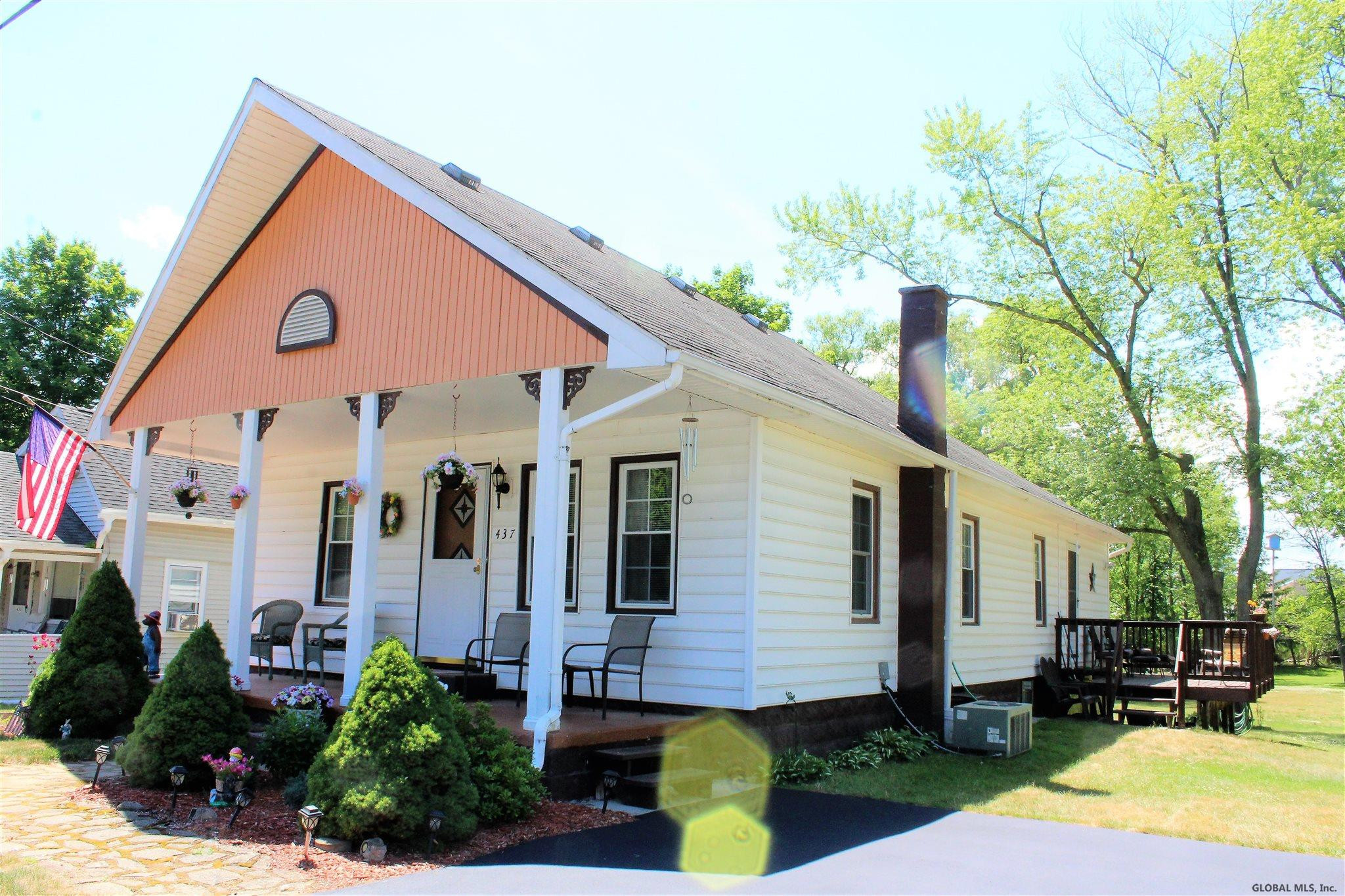 437 Taurus Road Niskayuna, NY 12304 - Photo 45 of 48 Photo 45