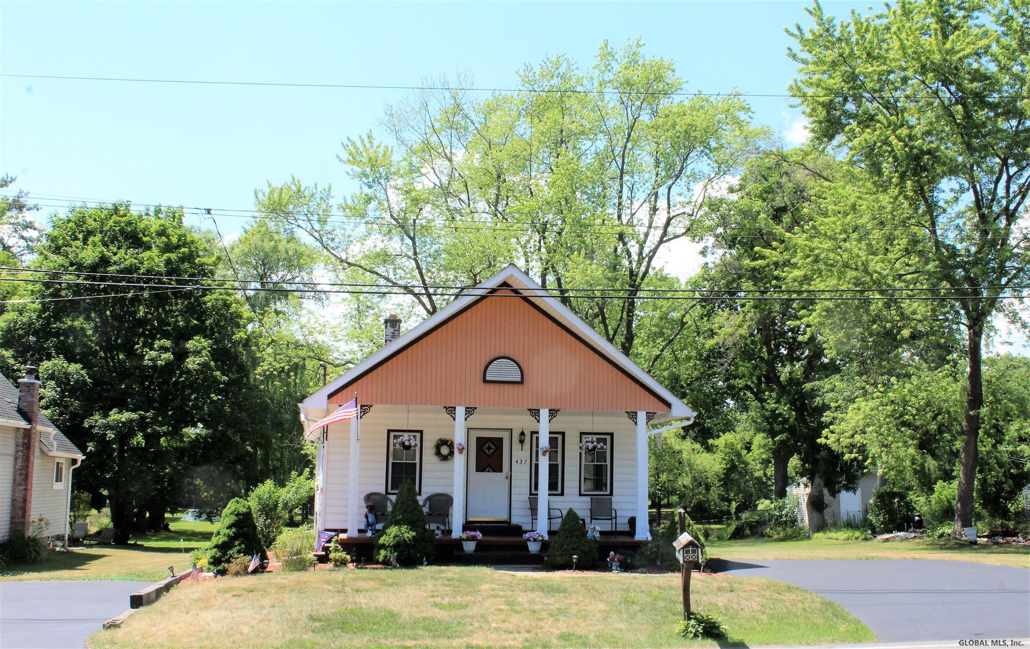 437 Taurus Road Niskayuna, NY 12304 - Photo 47 of 48 Photo 47