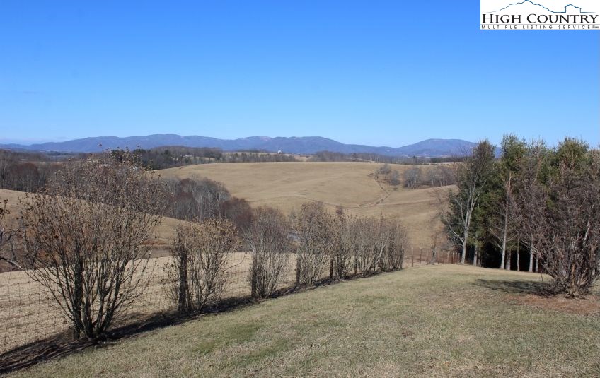 190 Warden Road Sparta, NC 28675 - Photo 26 of 50 Gallery Image 26