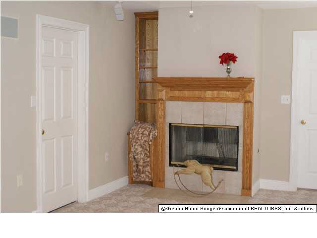 8325 Calmes Road Denham Springs, LA 70706 - Photo 12 of 16 Gallery Image 12