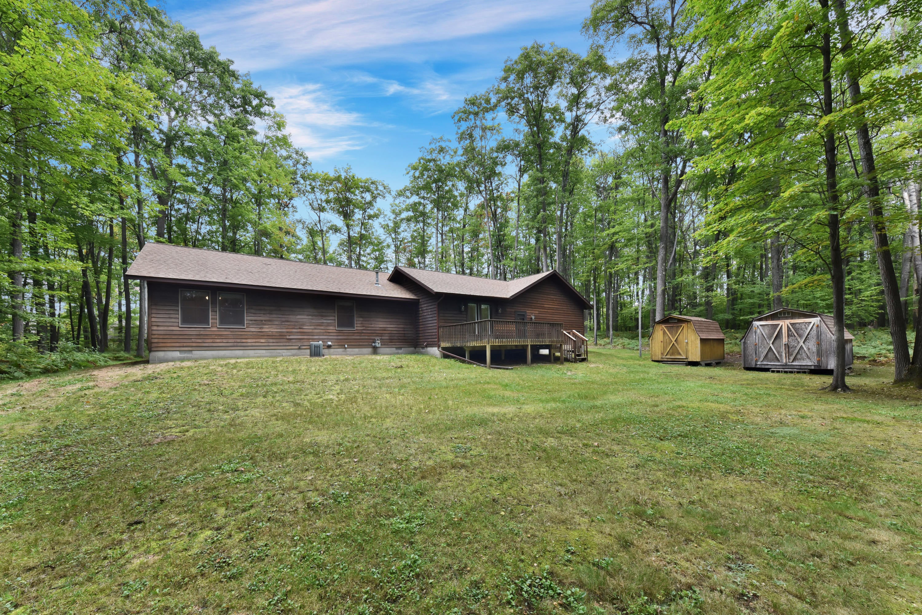 4675 Henning Road Lewiston, MI 49756 - Photo 3 of 19 Gallery Image 3