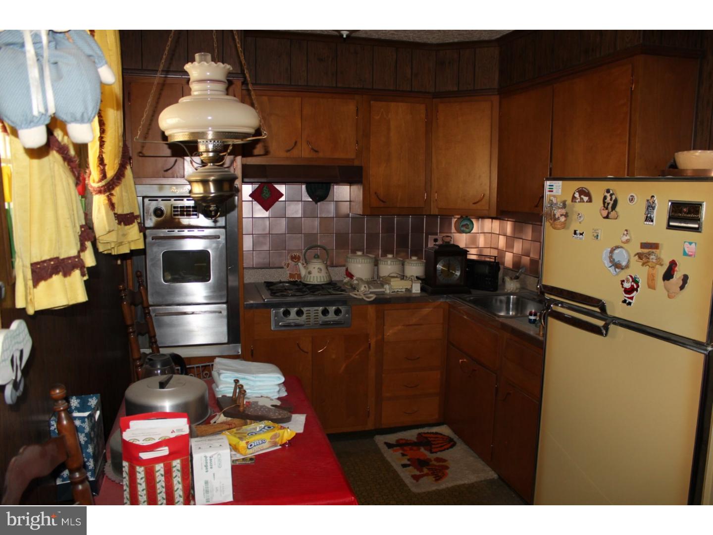527 Palmer Road Conshohocken, PA 19428 - Photo 9 of 15 Kitchen