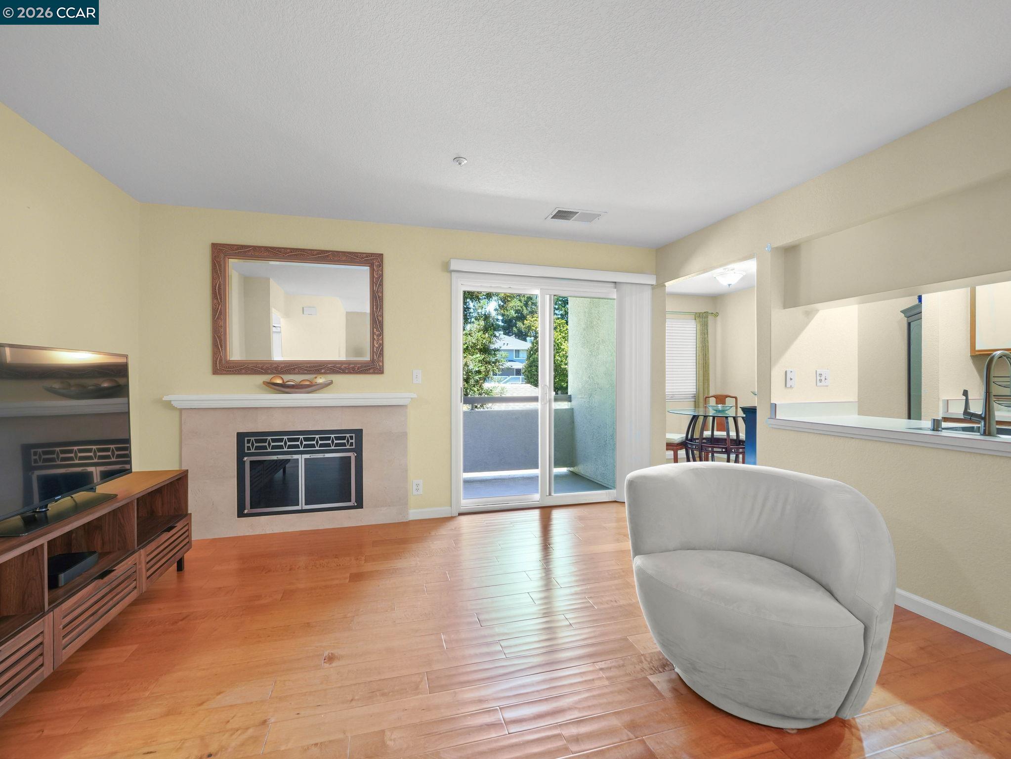 1308 Walden Road, Unit 27 Walnut Creek, CA 94597 - Photo 1 of 28