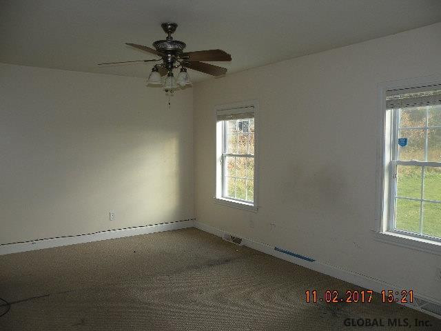 309 Phillips Road Pittstown, NY 12185 - Photo 12 of 25 Photo 12