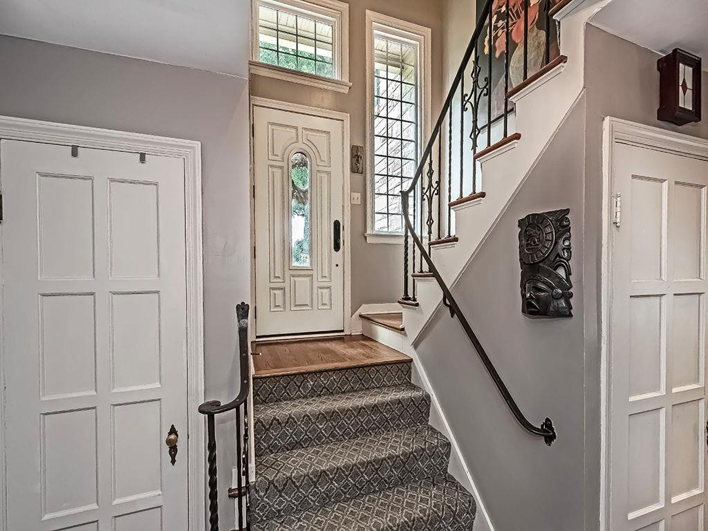 740 Osage Road Pittsburgh, PA 15243 - Photo 2 of 29 Gallery Image 2