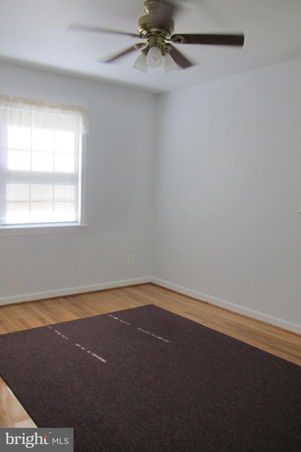 8225 Crown Court Road Alexandria, VA 22308 - Photo 22 of 57 Bedroom with ceiling fan