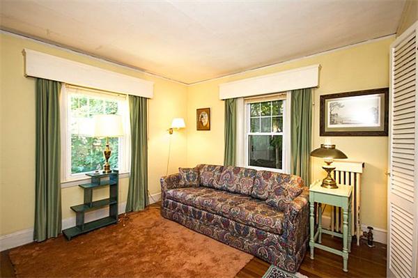 12 Sturges Road Boston, MA 02132 - Photo 10 of 17 Gallery Image 10