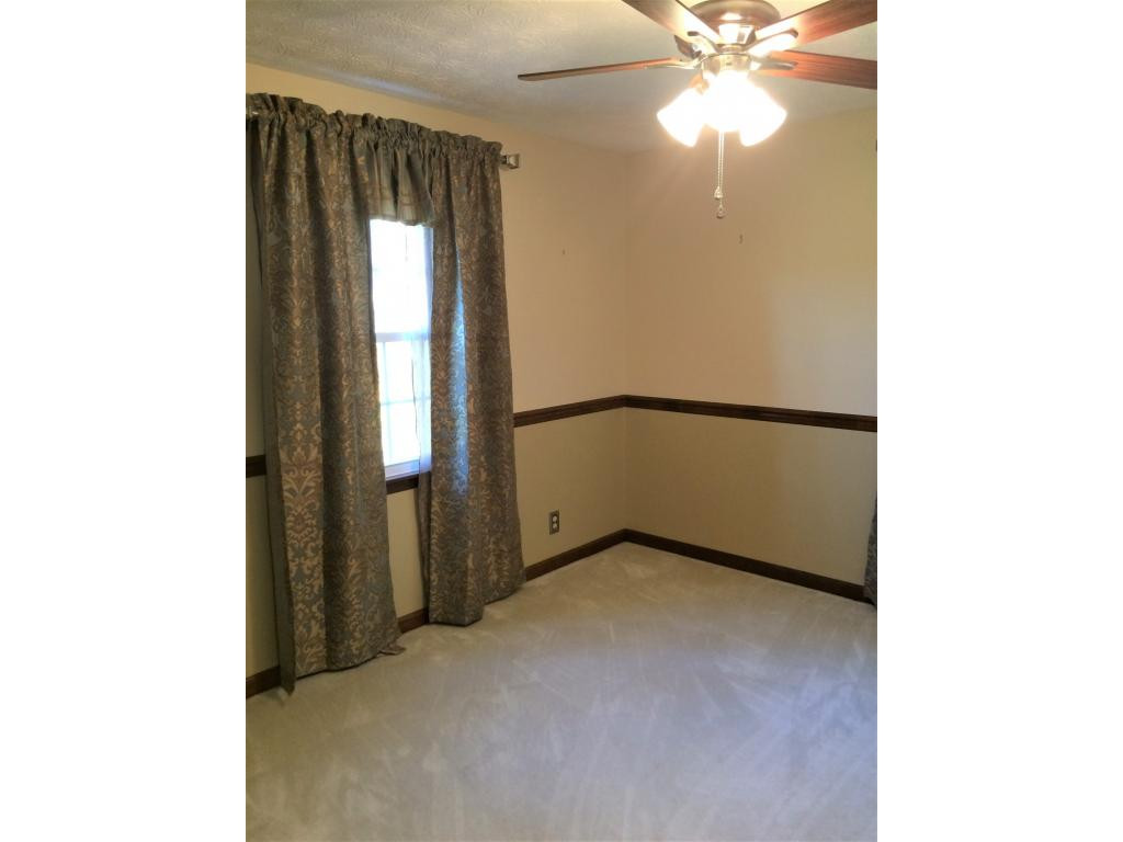 254 Buckingham Road Gray, TN 37615 - Photo 15 of 34 Photo 15
