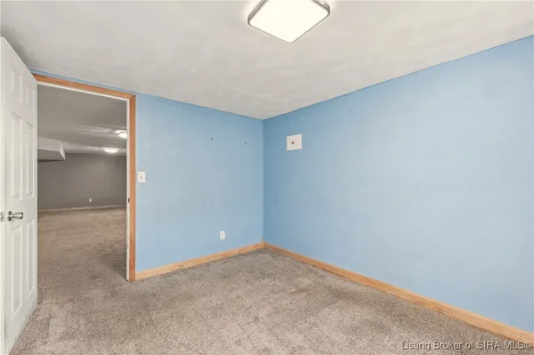 $250,000 | 2307 Sanderson Avenue, New Albany, IN 47150