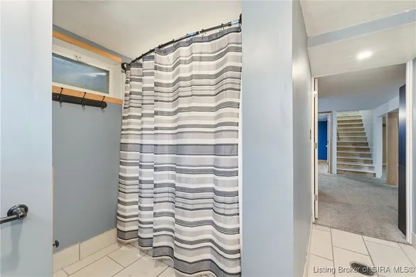 $250,000 | 2307 Sanderson Avenue, New Albany, IN 47150