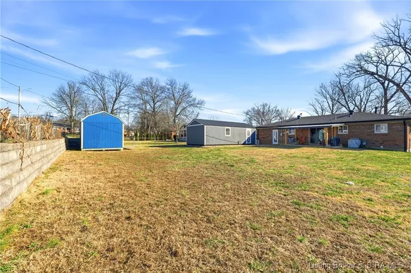$250,000 | 2307 Sanderson Avenue, New Albany, IN 47150