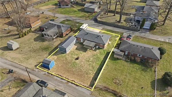 $250,000 | 2307 Sanderson Avenue, New Albany, IN 47150