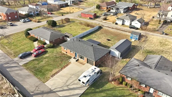 $250,000 | 2307 Sanderson Avenue, New Albany, IN 47150