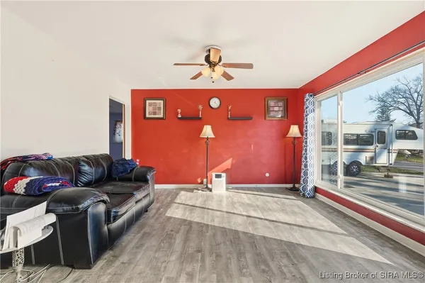 $250,000 | 2307 Sanderson Avenue, New Albany, IN 47150