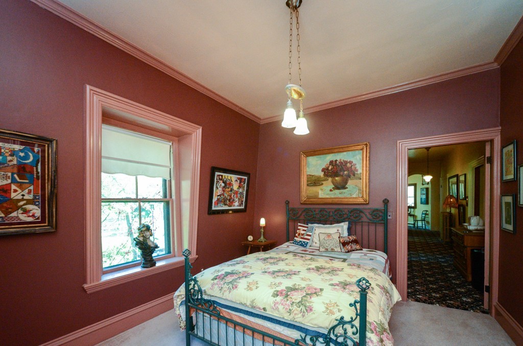 263 Providence Road Grafton, MA 01560 - Photo 13 of 20 Gallery Image 13