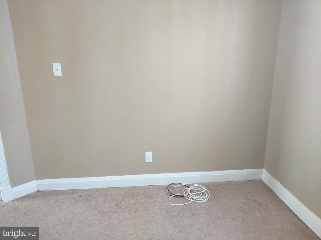 910 St Dunstans Road Baltimore, MD 21212 - Photo 8 of 22