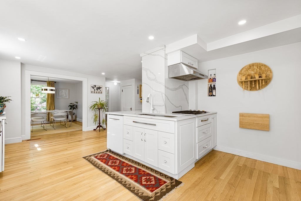 116 Gleasondale Road Stow, MA 01775 - Photo 8 of 26 Gallery Image 8